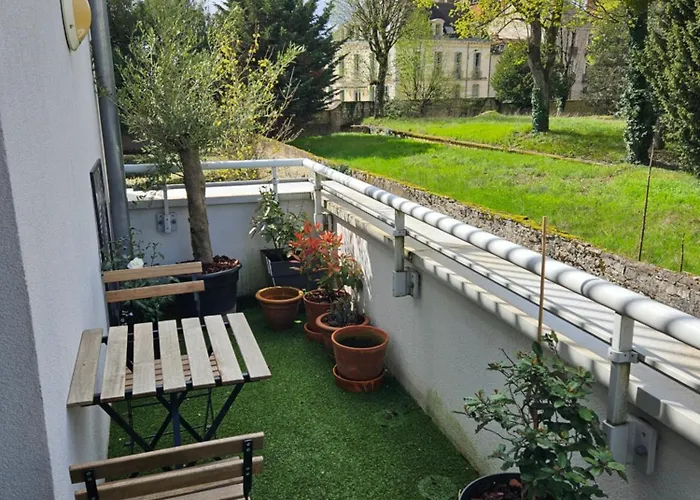 Hippolyte - Magnifique En Centre-ville